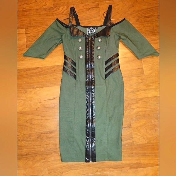 Killstar Zip-up Dress - Picture 1 of 5